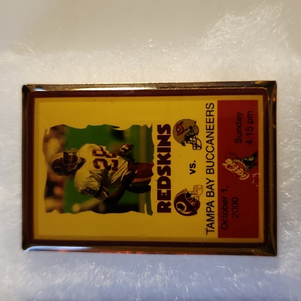 Vintage NFL Redskins vs Tampa Bay Buccaneers Pin